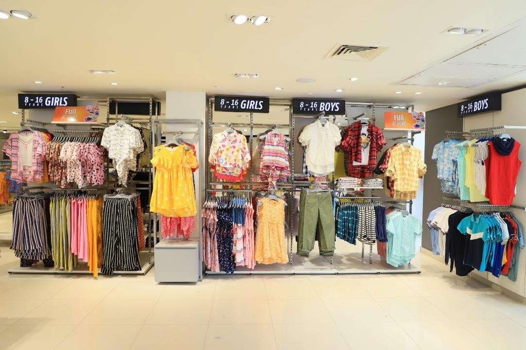TRENDS JUNIOR